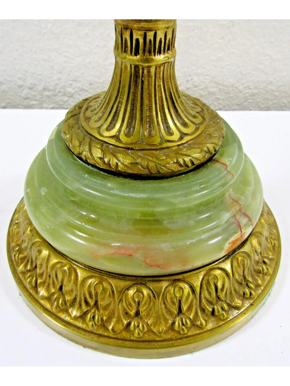 French Neoclassical Green Onyx Gilt Bronze Garland and Satyr Mounts Table Lamp